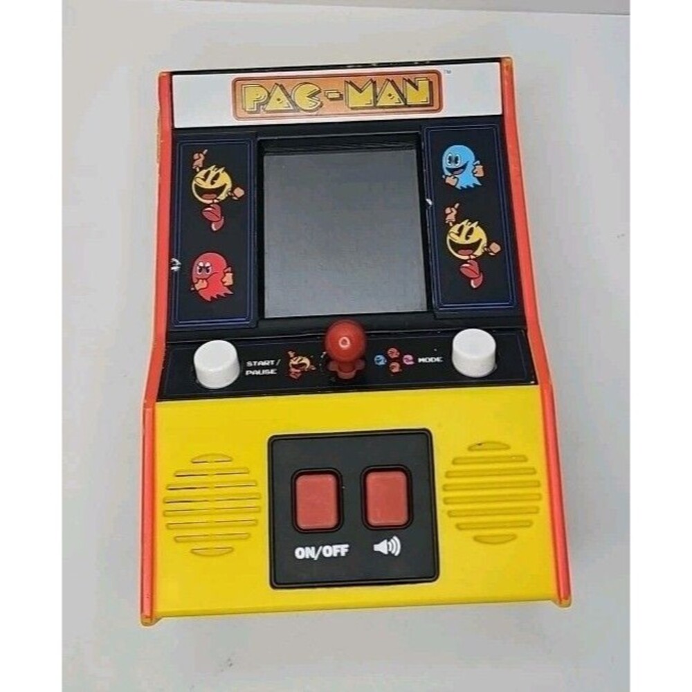 Pac-Man Mini Hand Held Arcade Game Works Great! Bandai Namco 6"x4"